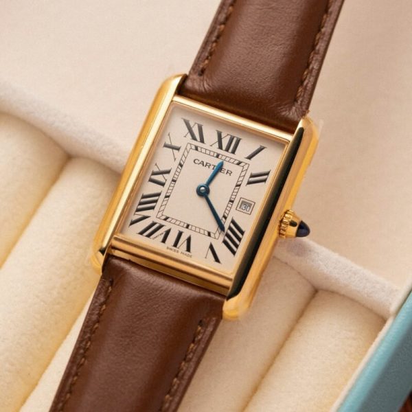 Cartier Tank Louis W1529756 Yellow Gold Leather Replica AF 33.7mm x 25.5mm