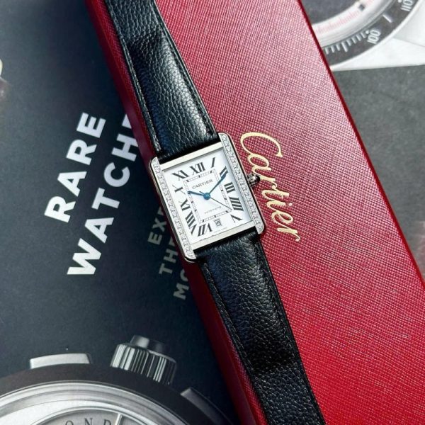 Cartier Tank Solo Extra Large White Dial Diamond Bezel Leather Strap Best Replica AF 31mm x 41mm