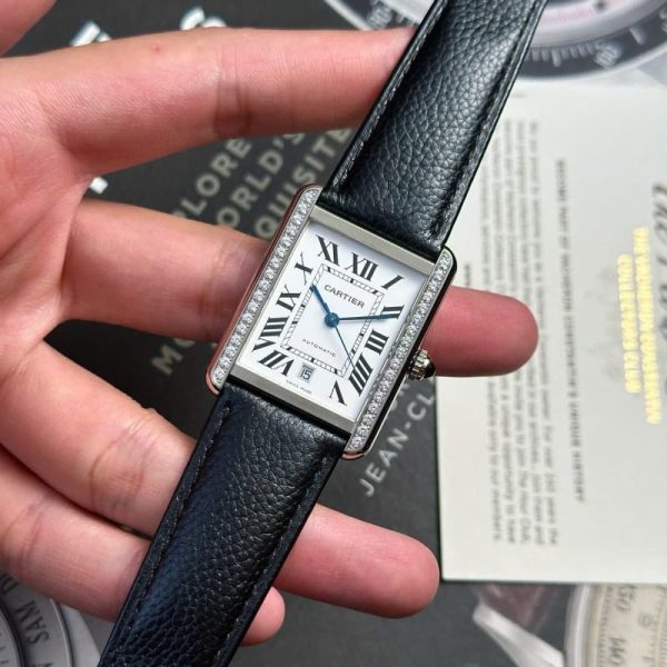 Cartier Tank Solo Extra Large White Dial Diamond Bezel Leather Strap Best Replica AF 31mm x 41mm