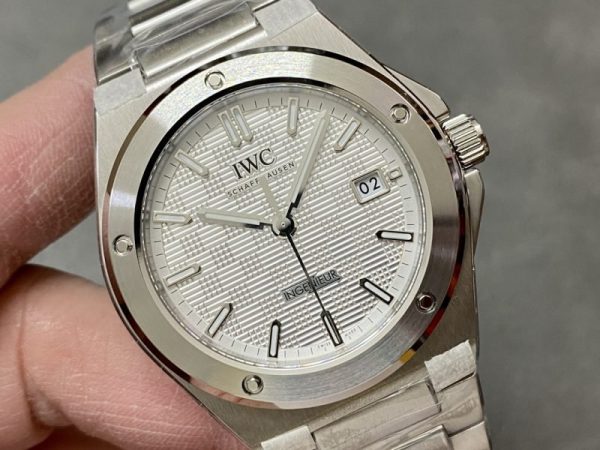 IWC Ingenieur Automatic IW328902 White Dial Best Replica V7 Factory 40mm
