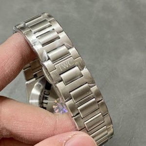IWC Ingenieur Automatic IW328902 White Dial Best Replica V7 Factory 40mm