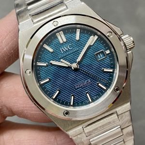 IWC Ingenieur Automatic IW328903 Green Dial 1:1 Best Replica V7 Factory 40mm