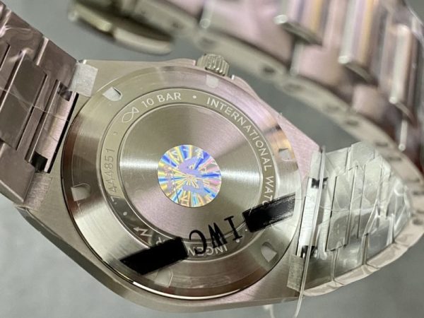 IWC Ingenieur Automatic IW328903 Green Dial 1:1 Best Replica V7 Factory 40mm