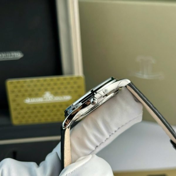 Jaeger-LeCoultre Master Ultra Thin Reserve De Marche Q1378420 Silver Dial Leather Strap Best Replica 39mm