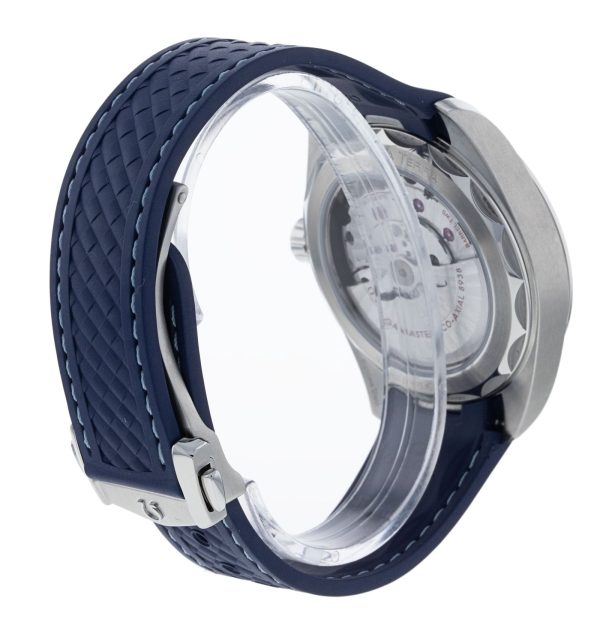 Aqua Terra 150m GMT
220.12.43.22.03.001