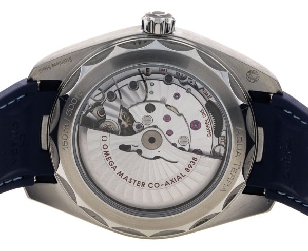 Aqua Terra 150m GMT
220.12.43.22.03.001