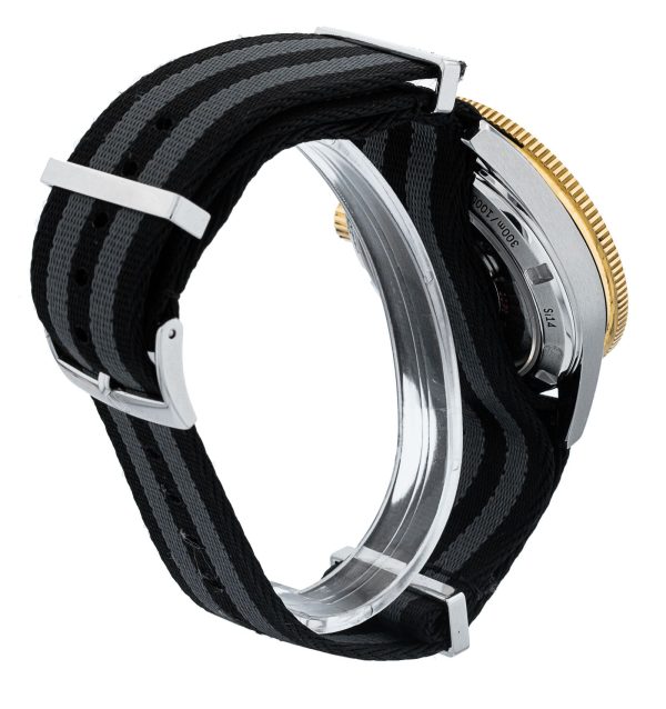 Seamaster 300
233.22.41.21.01.001