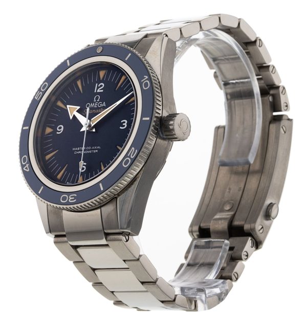 Seamaster 300
233.90.41.21.03.001