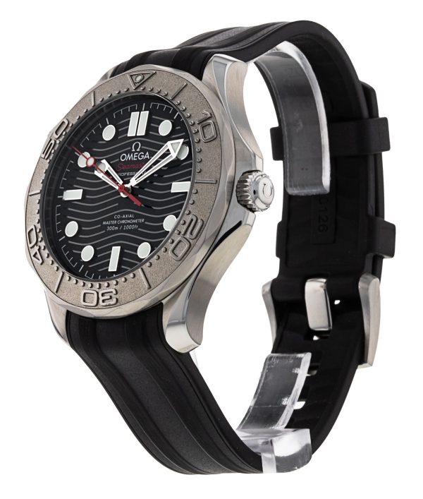 Seamaster Diver 300m
210.32.42.20.01.002