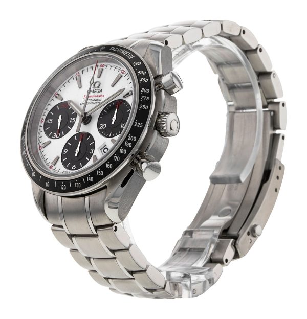 Speedmaster Date323.30.40.40.04.001