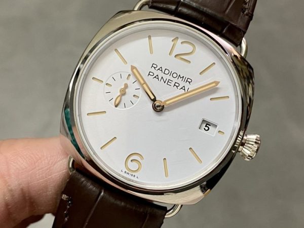 Panerai Radiomir Quaranta PAM 1292 White Dial Leather Strap 1:1 Best Replica VSF 40mm
