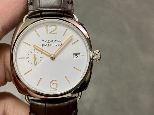 Panerai Radiomir Quaranta PAM 1292 White Dial Leather Strap 1:1 Best Replica VSF 40mm