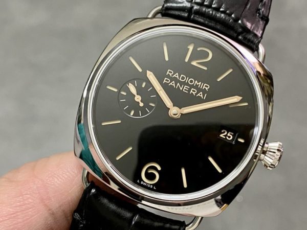 Panerai Radiomir Quaranta PAM1294 Black Dial Leather Strap 1:1 Super Clone VSF 40mm