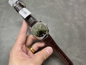 Panerai Radiomir Quaranta PAM1386 Green Dial Leather Strap 1:1 Best Replica VSF 40mm