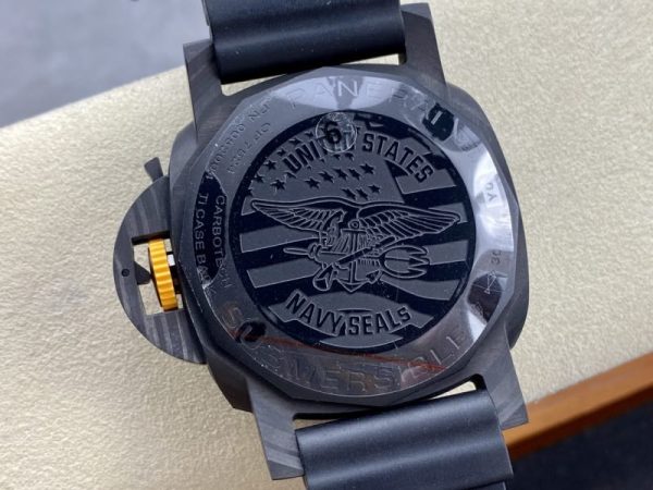 Panerai Submersible GMT Carbotech Navy Seals PAM 1324 Black Carbon Rubber Strap Best Replica VSF 44mm