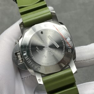 Panerai Submersible Quarantaquattro Bianco PAM1226 White Dial Green Rubber Strap 1:1 Best Replica VSF 44mm