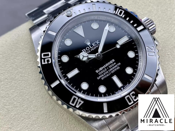 ROLEX-SUBMARINER DATE-ref.m124060-0001-Elite Clone-41mm-Replica Watch