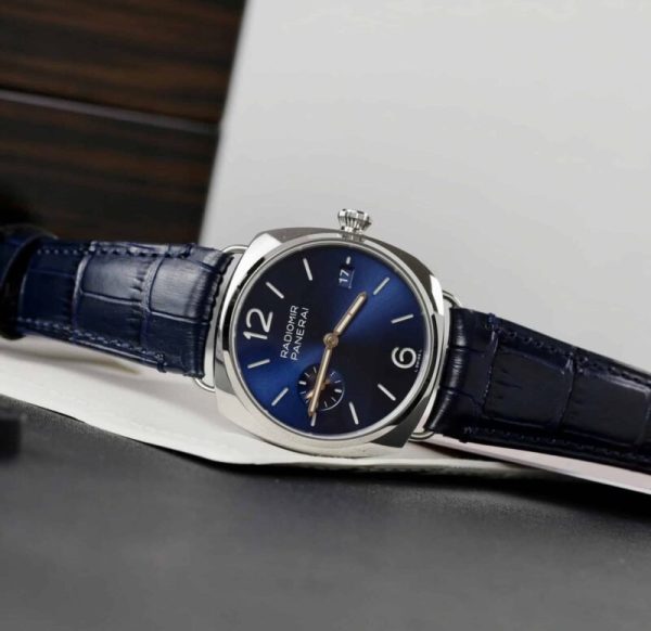 Panerai Radiomir Quaranta Blue Dial Leather Strap PAM01293 1:1 Best Replica VSF 40mm