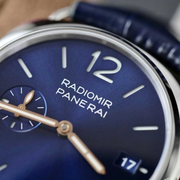 Panerai Radiomir Quaranta Blue Dial Leather Strap PAM01293 1:1 Best Replica VSF 40mm