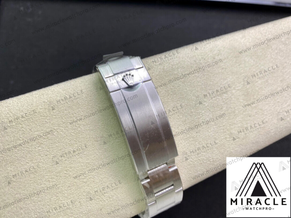 Replica Watch-ROLEX-SUBMARINER DATE-REF.M126610LN-0001-ELITE CLONE-41MM