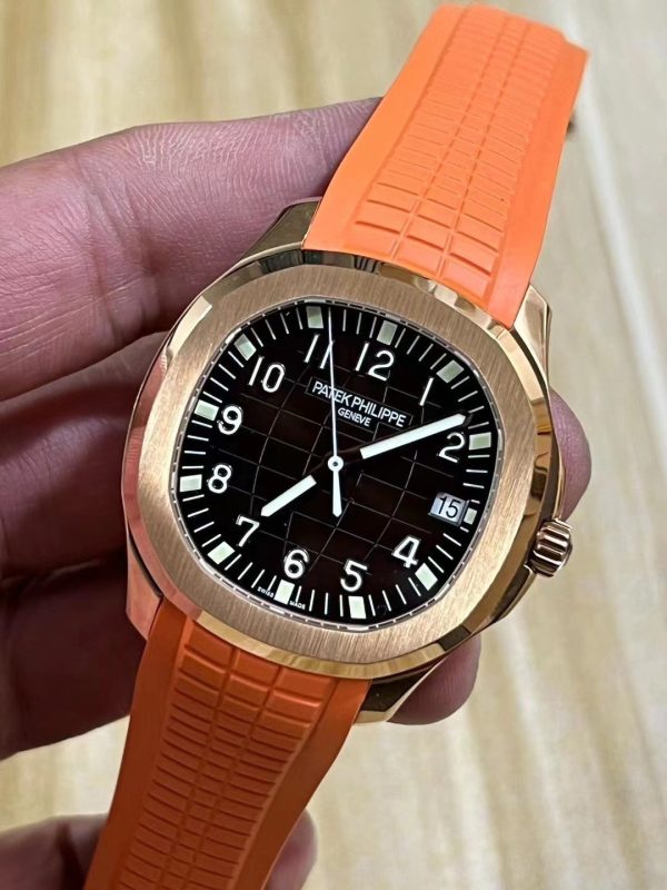 Replica Patek Philippe Aquanaut 5167R 40mm Mens Watch(glod)