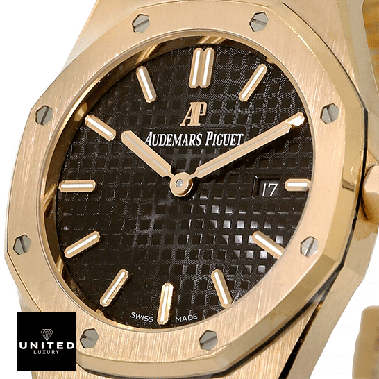 Ap Quartz Replica