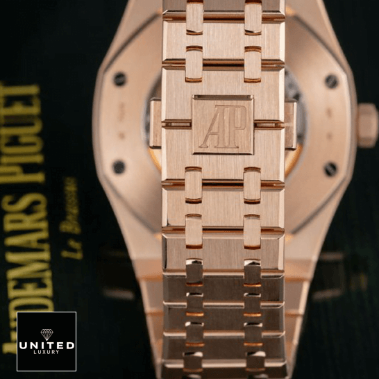 Audemars Piguet Royal Oak 15400OR.OO.1220OR.02 Replica
