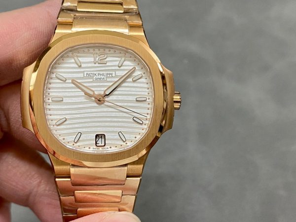 Replica Patek Philippe Nautilus 7118 1R 001 40mm Mens Watch