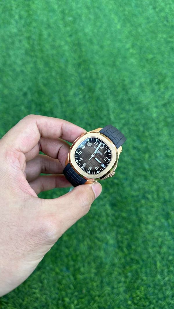 Replica Patek Philippe Aquanaut 5167R 001 40mm Mens Watch
