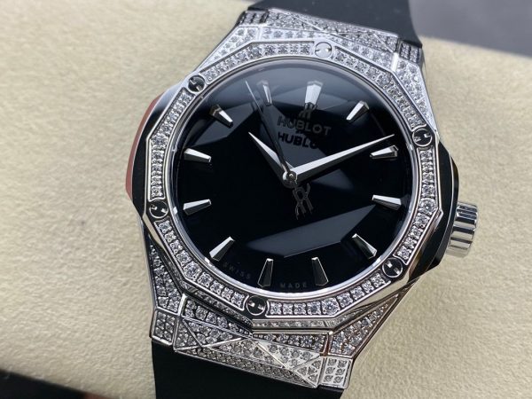 Hublot Classic Fusion 550.NS.1800.RX.1604.ORL19 40mm