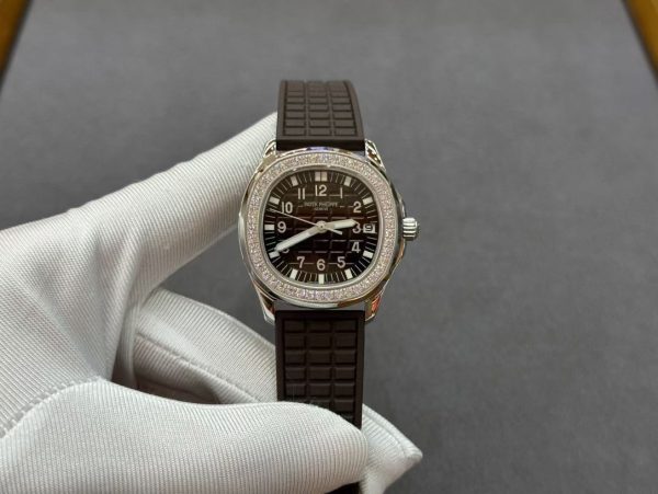 Replica Patek Philippe Aquanaut 5067A 023 Watch For Sale