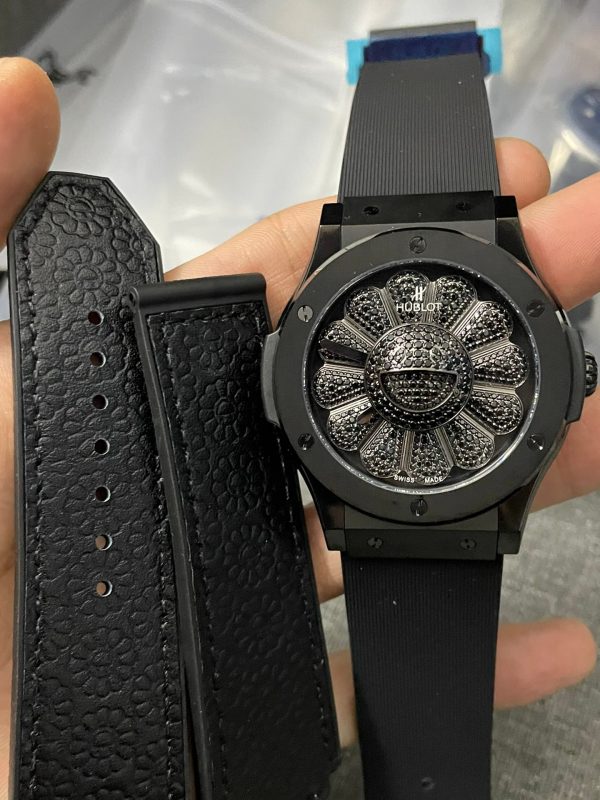 Hublot Classic Fusion 507.CX.9000.RX.TAK21 45mm Mens Watch(colourful)