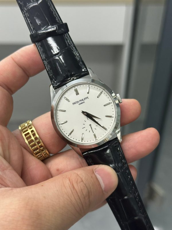 Patek Philippe Calatrava Silver Dial 18 kt White Gold 5196G 001(white)