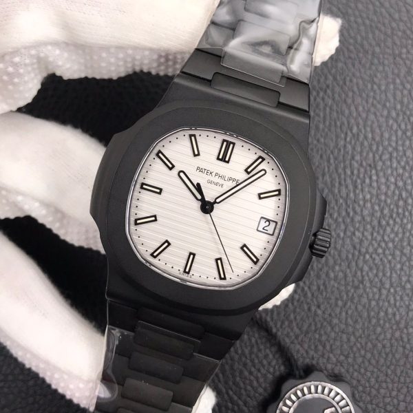 Replica Patek Philippe Nautilus 5711 40MM Mens Watch
