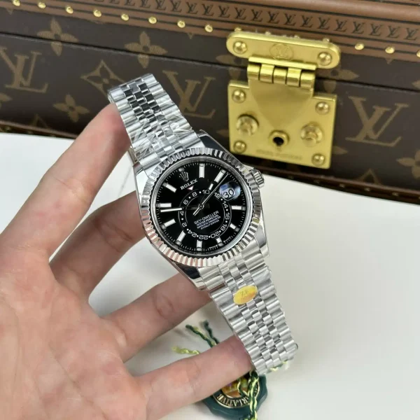 Rolex Sky Dweller Black Dial Jubilee m336934 0008 Automatic 41MM