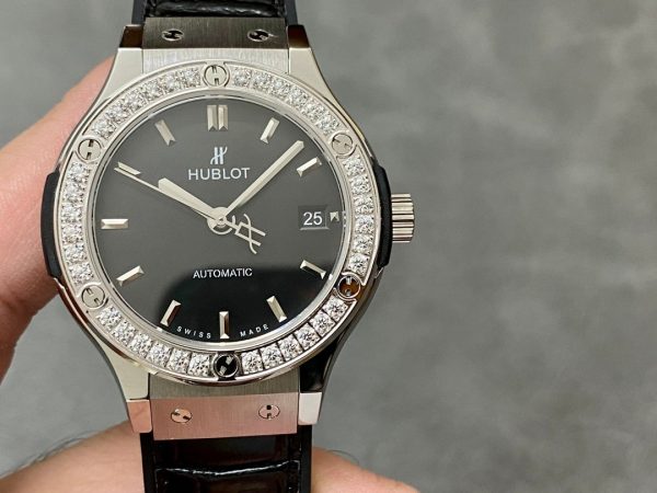 Hublot Classic Fusion 565.nx.1470.lr.1204 38mm(38mm)